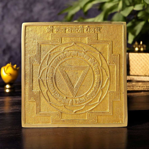 Asht Dhatu Shree Mahakali Yantra featuring powerful protective geometry, crafted for spiritual defense, fear removal, and divine blessings of Goddess Kali. Indiaβs Largest Pooja Accessories Brand - www.satvikstore.in