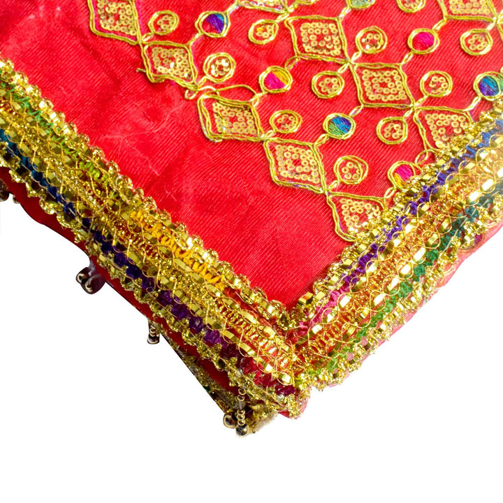 Adorn your puja altar with this beautifully crafted Pink Chunri, featuring golden sequin embellishments for a divine appearance. Measuring 190 cm (75 inches) in length and 103 cm (40 inches) in height, this traditional cloth is perfect for Devi puja, temple offerings, and festive rituals.
๐๏ธ Shop now at Satvik Store for authentic spiritual and religious products. ๐ธ๐