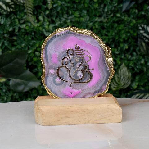 Divine Ganesha Agate Stone Stand featuring a beautifully hand-painted image of Lord Ganesha on a polished agate slice, elegantly displayed on a metal stand for spiritual home decor. Indiaβs Largest Pooja Accessories Brand β www.satvikstore.in
