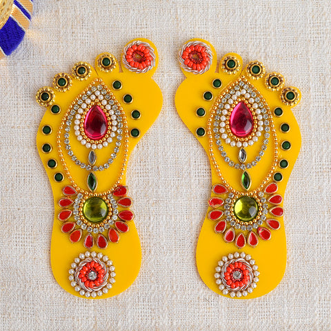 Prosperity Imprints Laxmi Charan Sticker β Divine footprints of Goddess Lakshmi in sticker form, symbolizing wealth, grace, and auspiciousness for pooja and home decor. 
Indiaβs Largest Pooja Accessories Brand β www.satvikstore.in