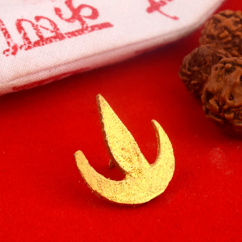 Trishul Tilak Stamp Deity Ornament, intricately crafted with the divine trident symbol representing Lord Shiva, used during pooja rituals to invoke protection, power, and spiritual energy. Indiaβs Largest Pooja Accessories Brand β www.satvikstore.in