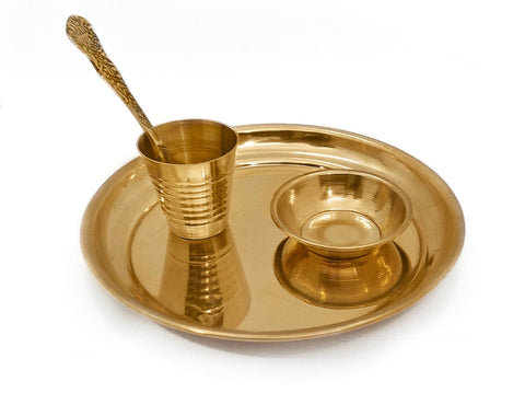 Special Gopal ji Bhog Pooja Thali 15.24cm (6 Inch) is a beautifully crafted offering plate designed for presenting prasad to Lord Krishna. Ideal for daily pooja rituals, it ensures purity and devotion during spiritual ceremonies β Indiaβs Largest Pooja Accessories Brand β www.satvikstore.in
