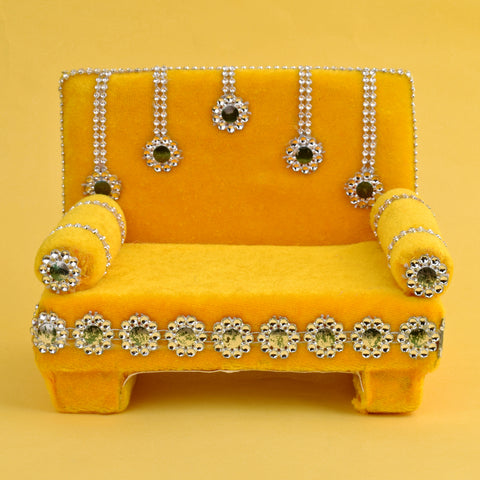 Pretty Yellow Laddu Gopal's Singhasan | India’s Largest Pooja Accessories Brand – www.satvikstore.in
