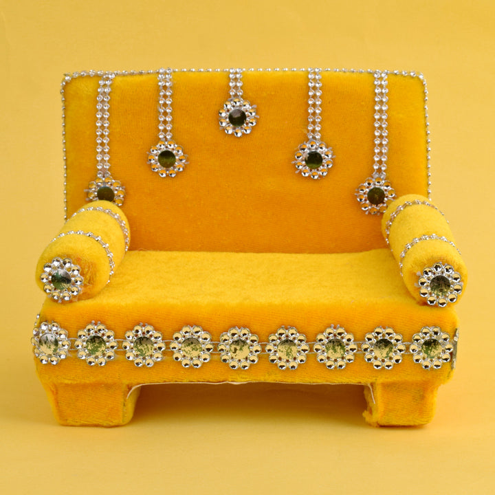Pretty Yellow Laddu Gopal's Singhasan | India’s Largest Pooja Accessories Brand – www.satvikstore.in
